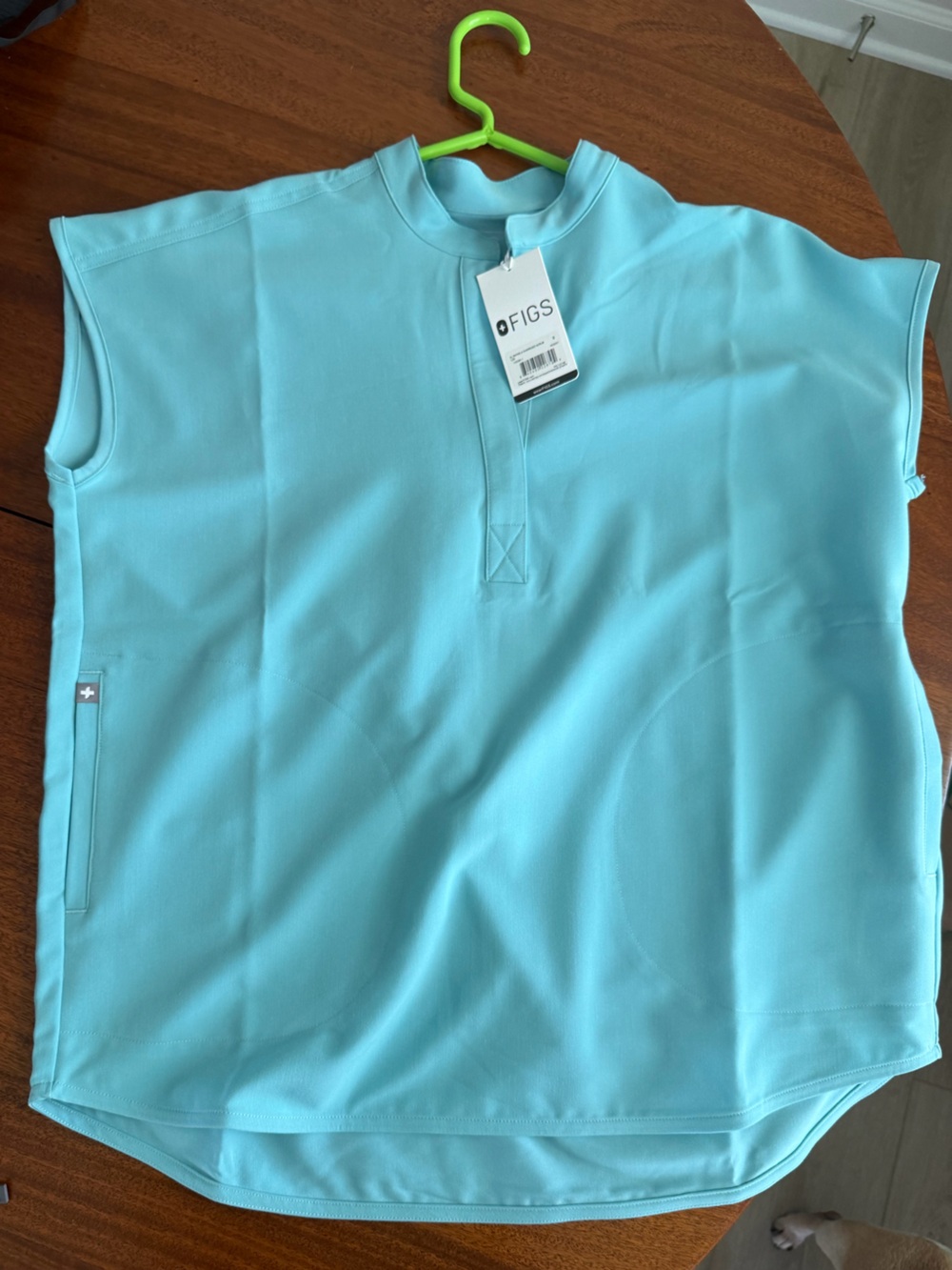 FIGS Rafaela Oversized Scrub Top Womens S